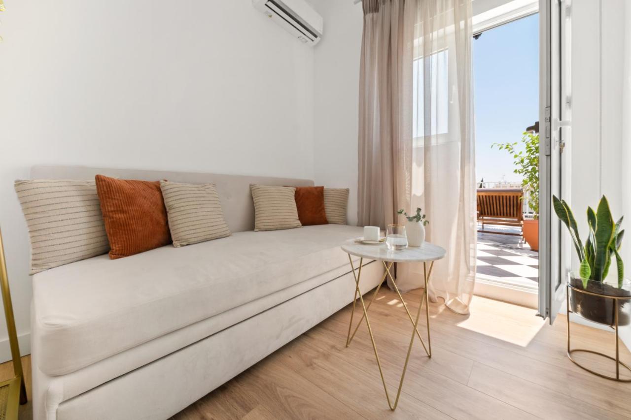Luxurious Apartment With Big Sea View Terrace - Central Location Афины Экстерьер фото